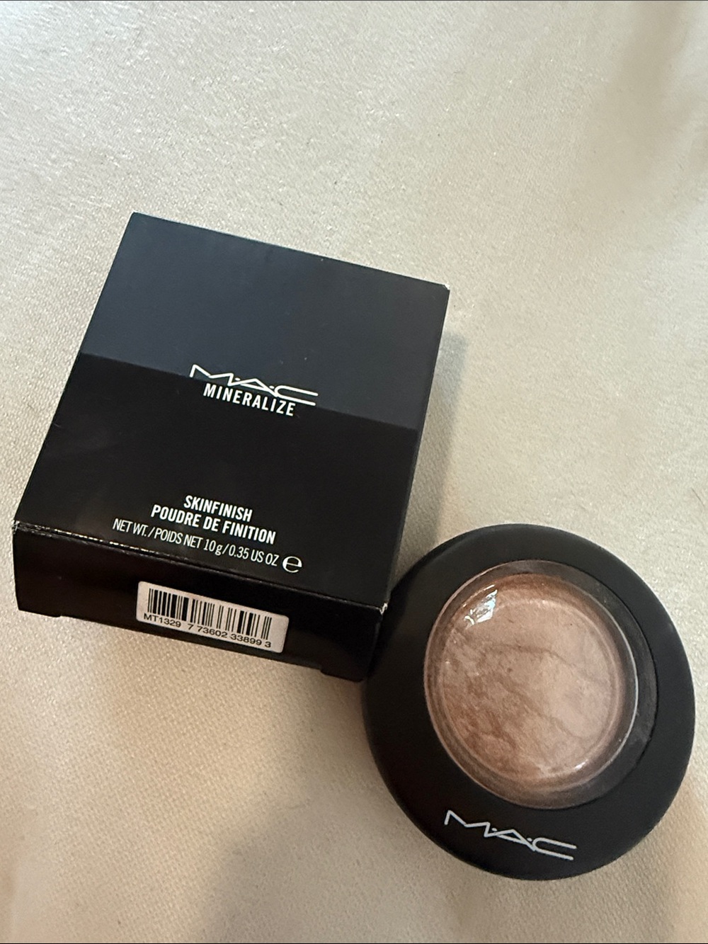 MAC Cosmetics Mineralize Skinfinish Baked Highlighter - soft & gentle